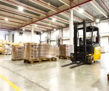 Cross Dock Warehouse Services in Langley